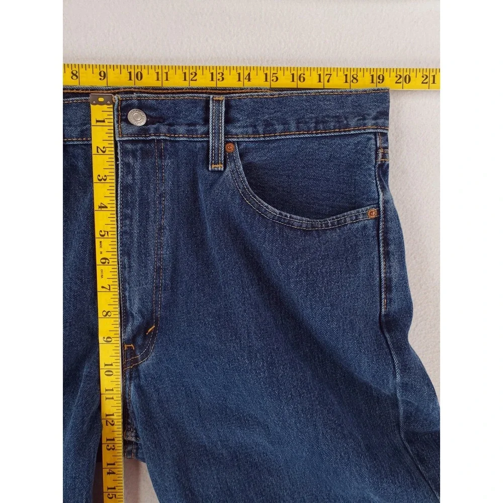 Levis 550 Jeans Mens 38x30 Blue Relaxed Tapered Work Pants Baggy 90s Y2K Dark